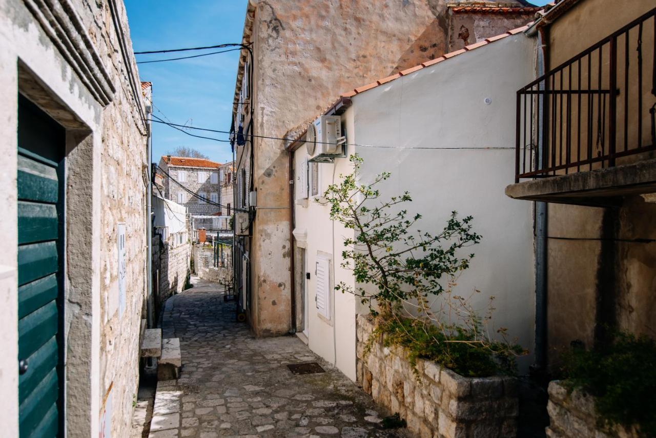 Small House Old Town By Duhomes Dubrovnik Exterior photo